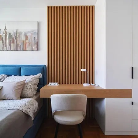 Modern Living - Center Elegance - Free Parking *